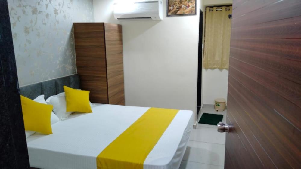 Hotel Atlanta Ahmedabad Exterior foto